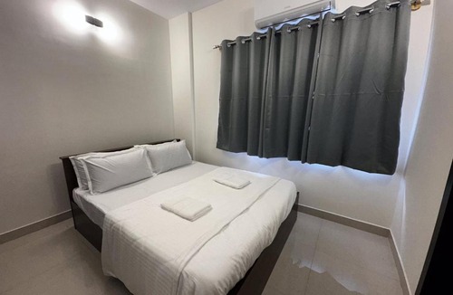 Bengaluru Hotel | Trinetra Homes 102