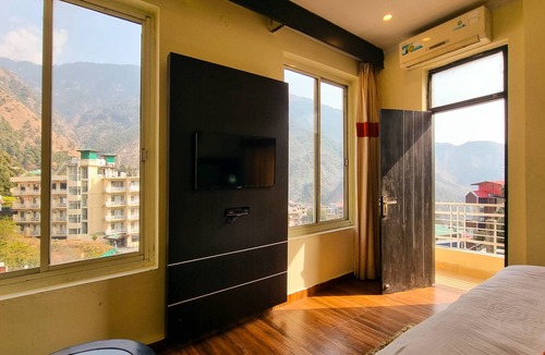 Bhagsu Nag Hotel | Triund Heights By Pulse Hotels