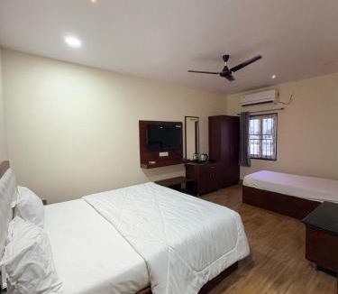 Puspatirega Hotel | TSR Grand Hotel