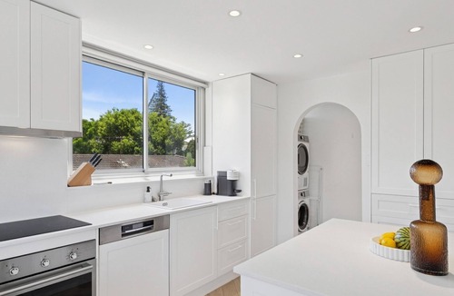 Manly Apartment | Two Bedroom waterfront apartment in the heart of Manly!