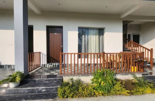Bail Parao Apartment | Unit 2 - Corbett The Vedant