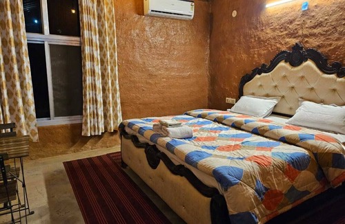 Jakh Hotel | Upasana The Riverside Resort