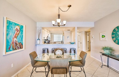 Vanderbilt Beach Condo | Updated Vanderbilt Beach Condo with Great Views.