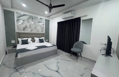 Haridwar Hotel | Urban Hive By T And M Hotels