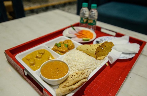 Sector 1 House | Urvi Banquets & Guest House