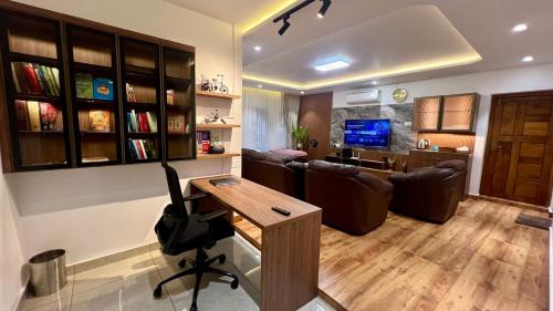 Kunnamkulam House | V R Homestay-Premium AC Stay Near Guruvayur