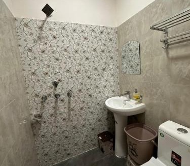 Jalandhar Hotel | V2 Guest House