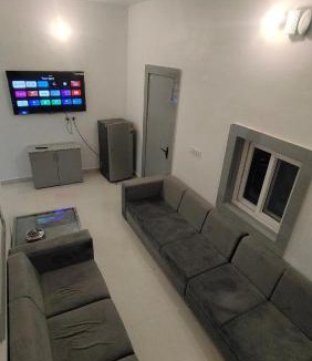 Orchha Apartment | Vaidehi - A lovely & peaceful 1 BHK Home