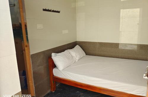 Tiruvannamalai House | Vasavi residency home stay