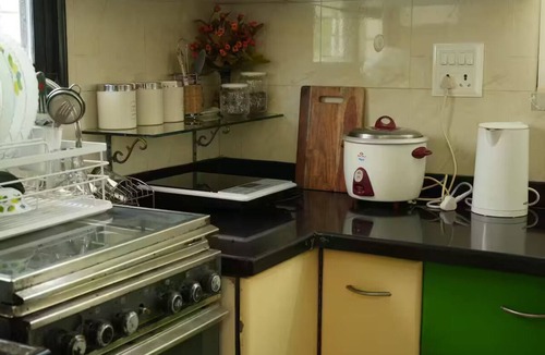 Nashik House | Vayavia White House / Where Comfort Feel Like Home