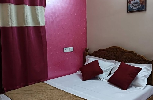 Tiruvannamalai House | Veda Residency Charming 2-bedroom house with AC, WiFi in pleasant Tiruvannamalai
