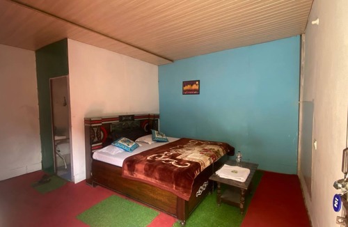 Dugalbitta Hotel | Veerbhadra hotels