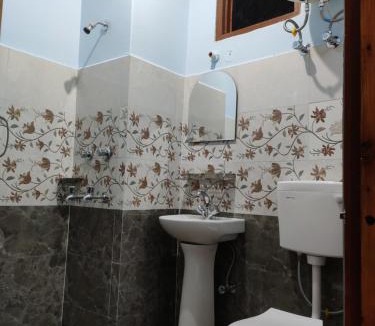 Mohal House | Venus homestay