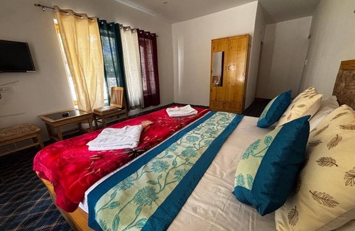 Hunder Hotel | Veteran-Hosted Summer Getaway in Ladakh: Comfortable Rooms & Premium Service