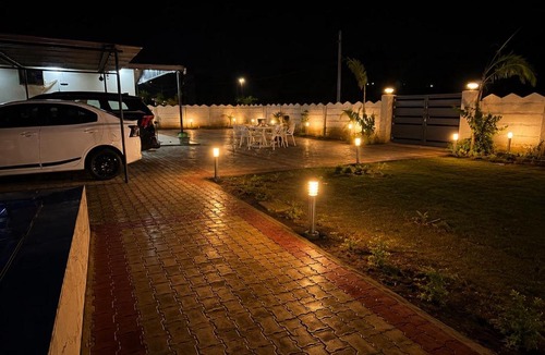 Chitrakoot Villa | Vibhor peace cottage
