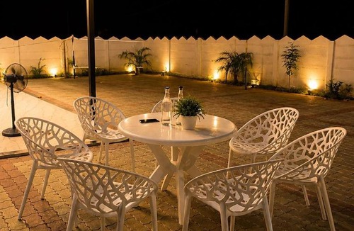 Chitrakoot Villa | Vibhor peace cottage