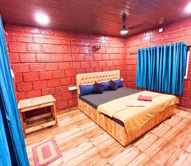 Kadadhe House | Vikas Boat Club and Resort