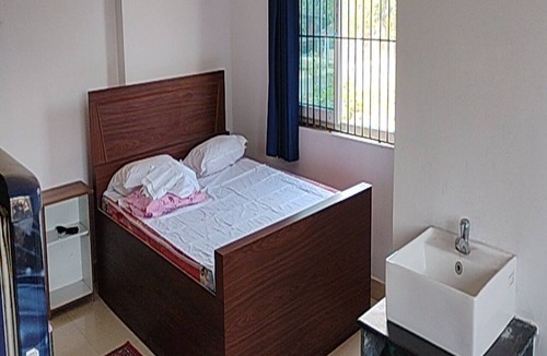 Medinipur Hostel | Village Inn Residency
