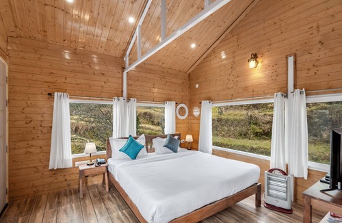 Tehri Hotel | Vinyasa Resort