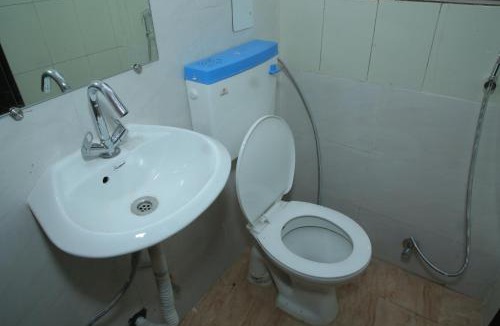 New Friends Colony Bed & Breakfast | Viraj Residency New Friends Colony