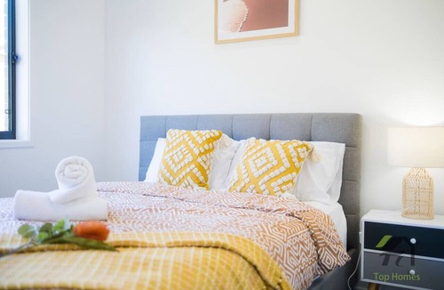 Box Hill House | Vivid House in Box Hill