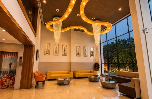 Anand Hotel | Viz Park Hotel-Business Hotel GIDC Anand