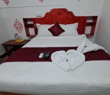 Kalapettai Hotel | VR Jardin Resort