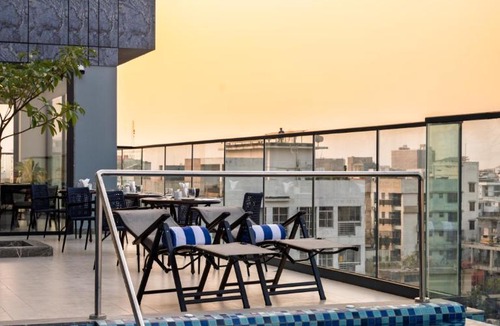 Uttara Hotel | W Residence Living