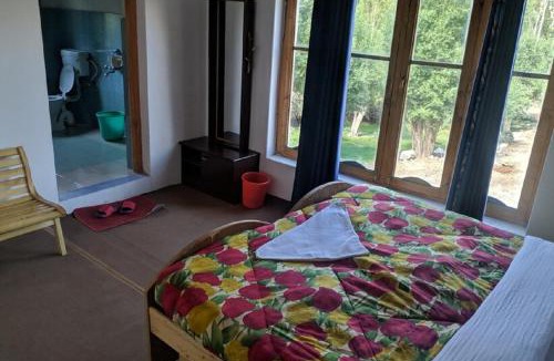 Nubra Valley Hotel | Wachan Guest House Hunder, Nubra Valley