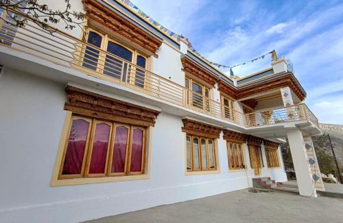 Nubra Valley House | Walnut Snowveil Residency