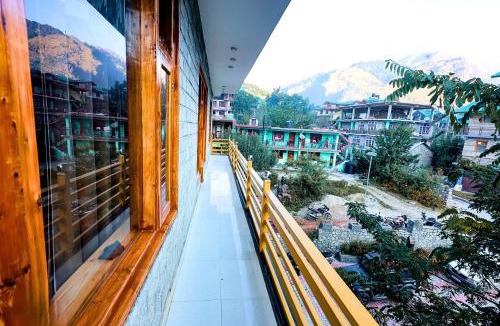 Burwa Hotel | WANDER THRIVES INN By Ads Manali