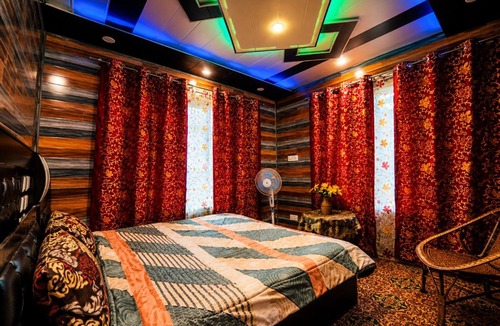Brein House | Water Vibe Homestay Srinagar