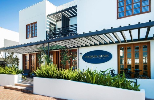 Belvedere Tiburon Hotel | Waters Edge