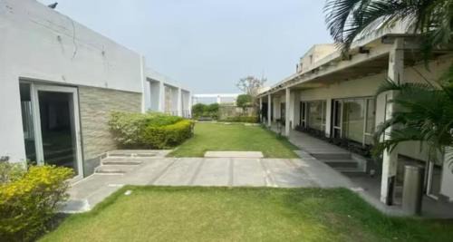 Kolkata House | Weston Hotel And Resorts