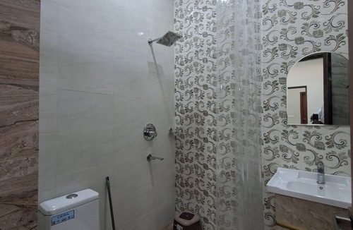 Ludhiana Hotel | Wishotel Xpress Hotel Crown Classic Villa