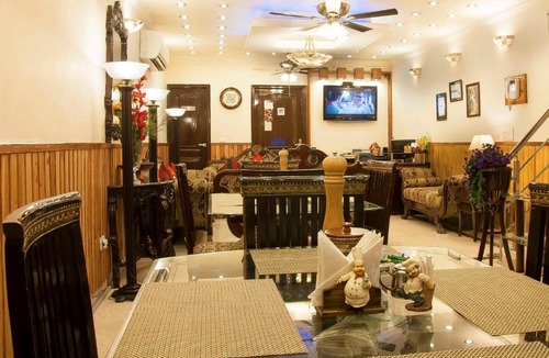 Karol Bagh Hotel | Wood Castle