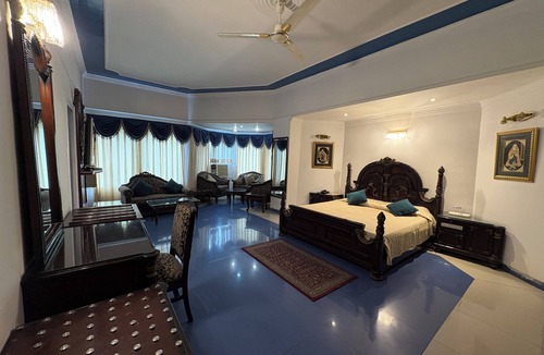 Pinjore Hotel | Yadavindra Gardens