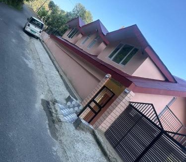 Shimla Bed & Breakfast | Yalisha Shimla with valley views with parking