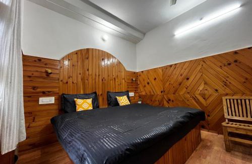 Banjar Hostel | Young Monk Homestay Jibhi