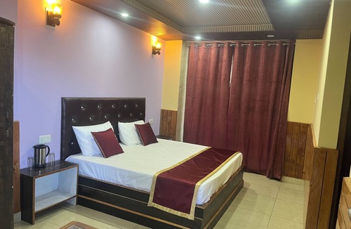 Sarahan Bed & Breakfast | Your home away from home in mountains.