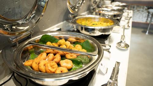 Dehradun Hotel | ZiP By Spree Hotels Grand Legacy Prime - GMS Road Dehradun