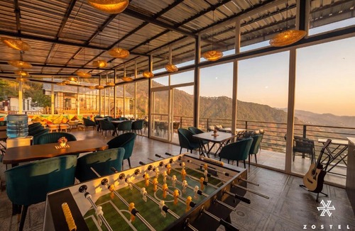 Dalhousie Hostel | Zostel Banikhet, Dalhousie