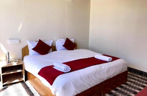 Leh Hotel | zoz camp pangong lake