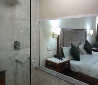 Sector 35 Hotel | zoz Chandigarh