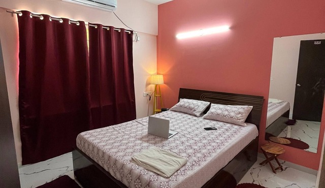1 BHK Private Apartment