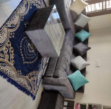 2bhk fully furnished and fully independent