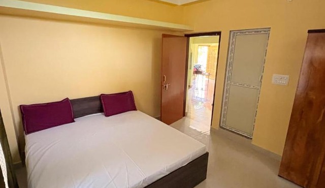3bhk room 1ac 2non ac 2batroom