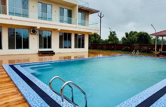 5BHK Private Pool Villa near Lonavala CosyCorridor