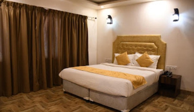 74 Home Stay