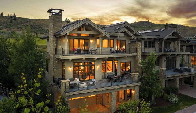 Abode at White Clouds, hot tub, Sun Valley in Sun Valley